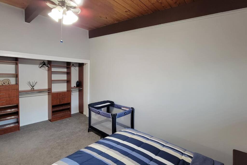 Entire One Bedroom Apartment Анъндейл Екстериор снимка